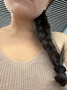 xiaochengzi505 online show from July 15, 1:33 am