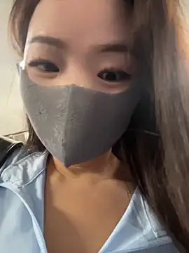 xiaochengzi505 online show from July 26, 2:09 am
