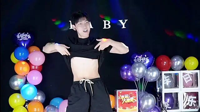 lucky-love888 online show from June 5, 10:32 am