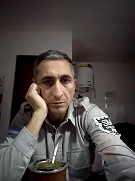 Alejandro83bsf online show from June 18, 10:14 pm