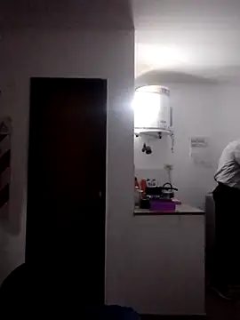 Alejandro83bsf online show from June 27, 2:27 am