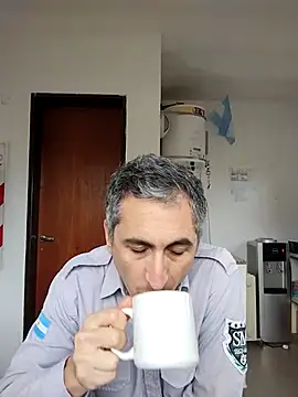Alejandro83bsf online show from July 31, 8:19 pm