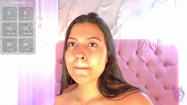 RenataPeach online show from June 21, 3:20 am