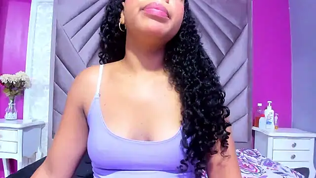 May Lovers online show from July 29, 1:09 pm