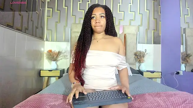 ashly ruiz online show from June 9, 8:42 pm