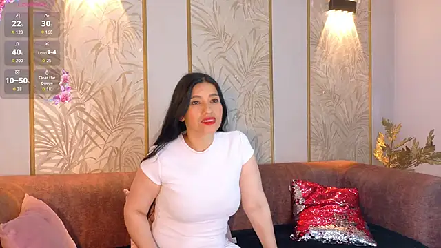 Snapshot of Dalila_5 chatting on June 20, 7:27 pm Dalila 5 online show from June 20, 7:27 pm