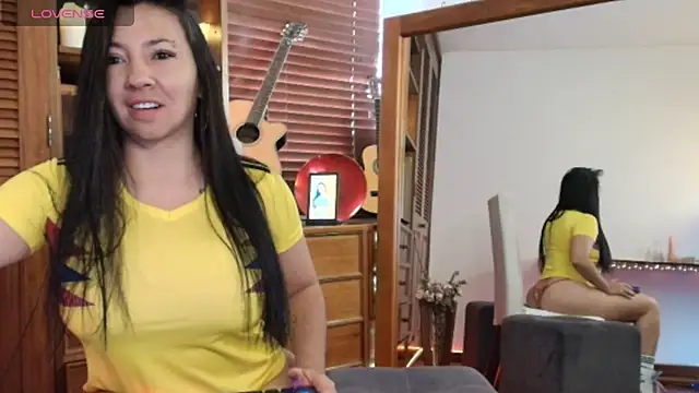 Taliapeach online show from July 3, 1:50 pm