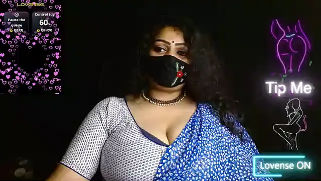 Snapshot of telugu_pillapreethi chatting on May 15, 4:25 pm telugu pillapreethi online show from May 15, 4:25 pm