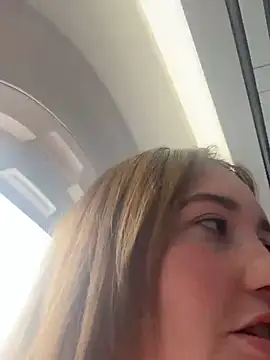 Mrsthicktorious8 online show from April 28, 12:43 pm