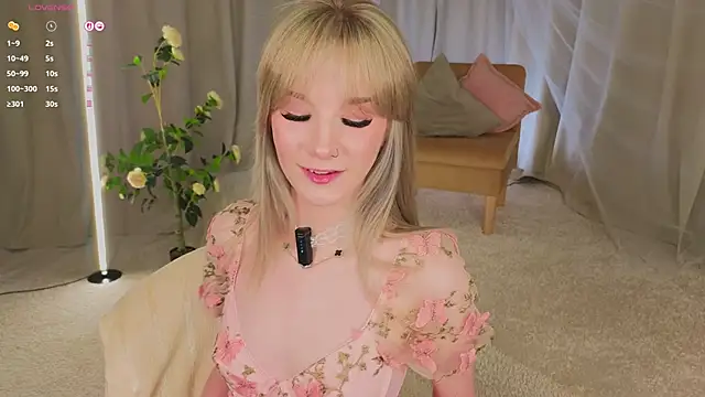 MilliBrownn online show from June 29, 10:48 am