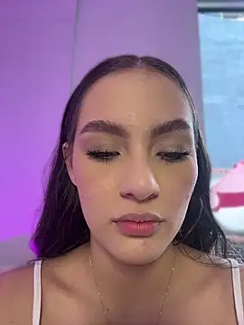 Megann Rousee online show from June 2, 12:40 pm