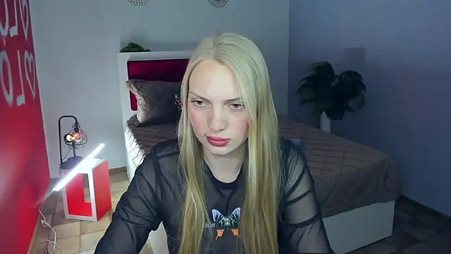 NancyGlamour online show from May 24, 10:53 am