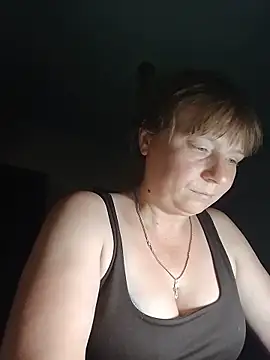 MikkiLove777 online show from June 10, 8:41 pm