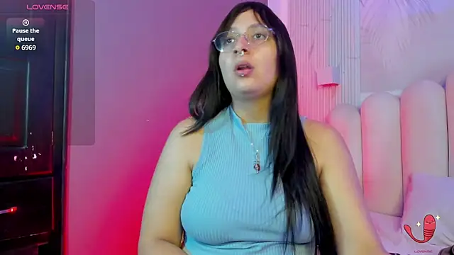 Svetlana 3 online show from May 21, 11:45 pm
