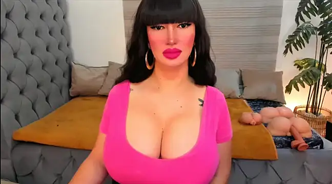 PlayfullMaria online show from December 19, 1:18 am