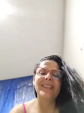 Bella Morena27 online show from May 4, 3:24 am