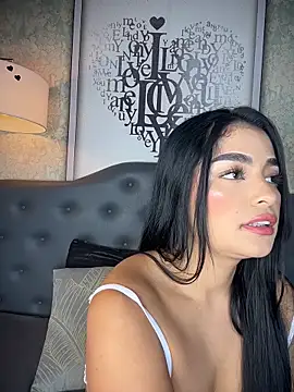 EvasBlazeXXX online show from June 16, 11:40 pm