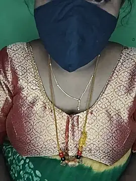Snapshot of tamil_butterfly chatting on June 24, 5:34 pm tamil butterfly online show from June 24, 5:34 pm