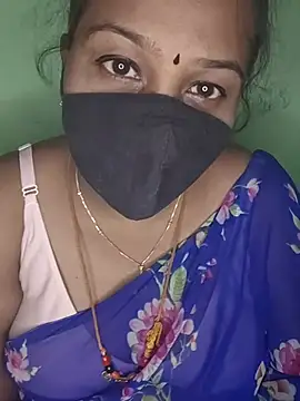 Snapshot of tamil_butterfly chatting on July 3, 6:58 pm tamil butterfly online show from July 3, 6:58 pm