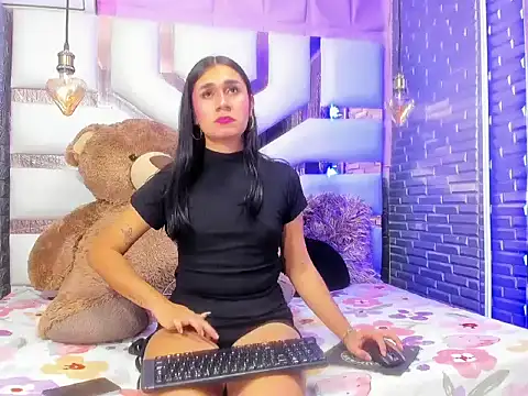 Snapshot of MahiaraHot chatting on July 12, 1:29 am MahiaraHot online show from July 12, 1:29 am