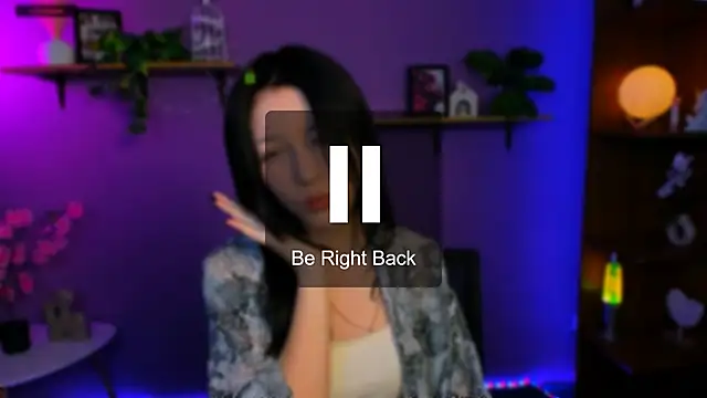 isabella misis online show from May 20, 11:16 am