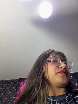 Noa lau online show from July 17, 4:08 am