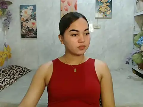Snapshot of ur_asiankat chatting on June 11, 7:01 pm ur asiankat online show from June 11, 7:01 pm