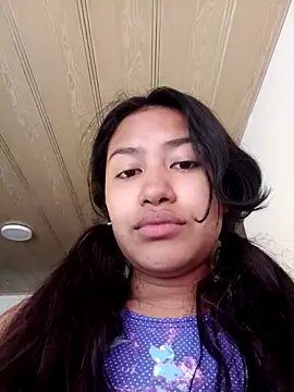 Hot Sophy  online show from June 15, 12:29 pm