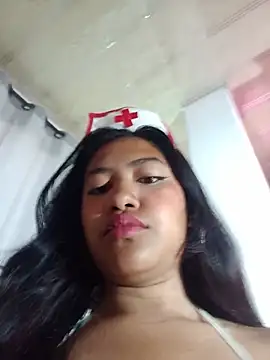 Hot Sophy  online show from July 28, 12:01 pm