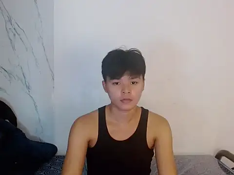 yourhotasiandoms online show from July 29, 9:51 am