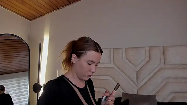  zoe 3 online show from July 17, 12:56 pm
