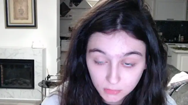cute lilia online show from May 9, 6:35 pm