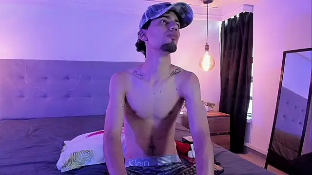 MichaelEvanss  online show from May 22, 12:44 pm