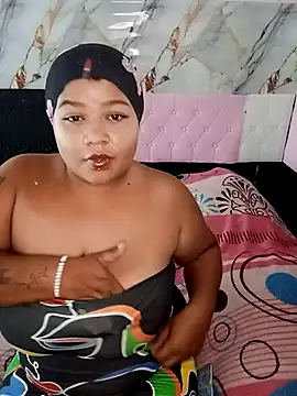 Pamela 0221 online show from May 5, 7:11 pm