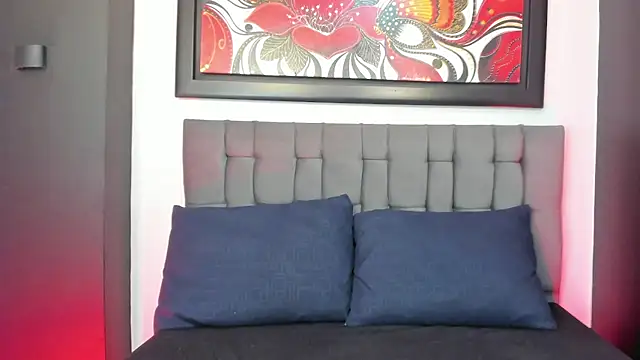 jhoan evanss online show from July 7, 2:58 am