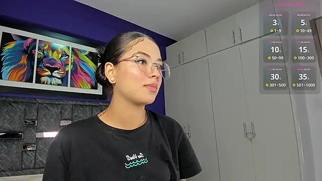Snapshot of jade_lov chatting on May 13, 12:13 pm jade lov online show from May 13, 12:13 pm