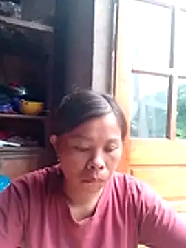 Snapshot of daisyy2 chatting on July 25, 11:19 am daisyy2 online show from July 25, 11:19 am