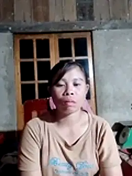 Snapshot of daisyy2 chatting on July 28, 1:21 pm daisyy2 online show from July 28, 1:21 pm