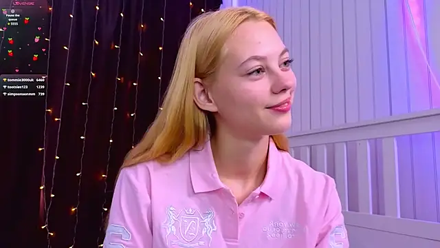 HarriettKitty online show from August 5, 8:06 am
