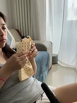 xinyue-888 online show from July 5, 4:52 am