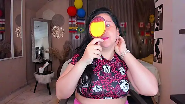 BBWLuxuryMuse online show from June 25, 11:37 am