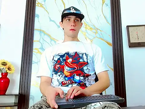Snapshot of _Anubis__ chatting on August 1, 6:51 pm Anubis online show from August 1, 6:51 pm