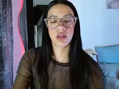 Obsidianlove1 online show from May 8, 1:55 am
