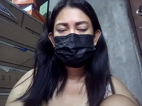 kiefhy online show from August 6, 1:35 pm