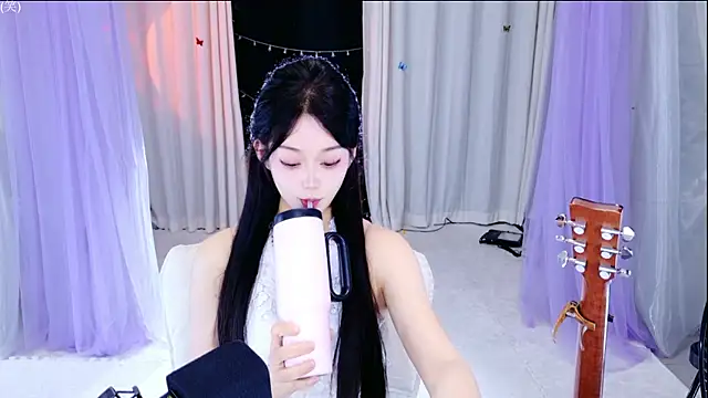 Wa-Nini online show from May 28, 2:47 pm
