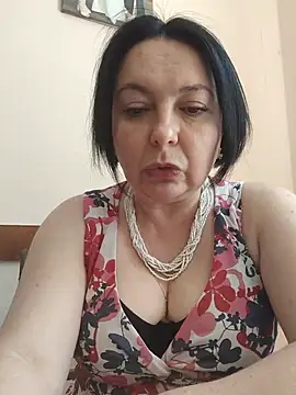 EmmaEmmy40 online show from June 25, 10:31 am