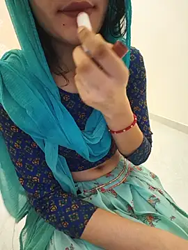 zoya baby  online show from July 28, 4:50 pm