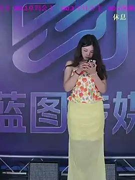 WWHAA online show from May 4, 2:24 pm