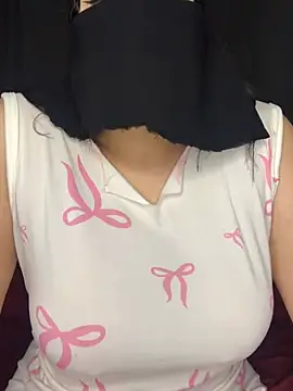 Gamillaa online show from May 26, 5:31 pm