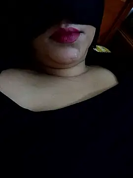 Fofo 123 online show from May 7, 8:36 pm